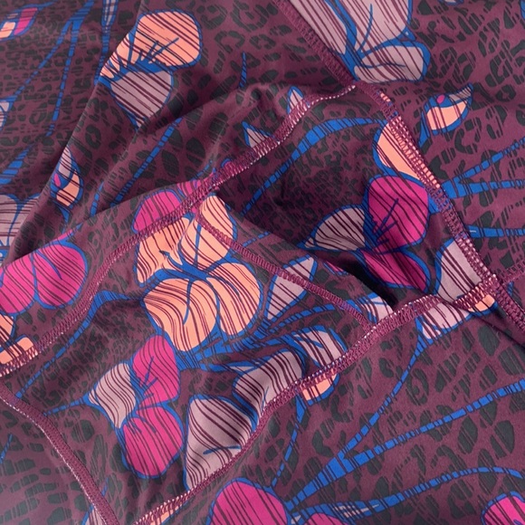 Pro Player plum tone leggings - Picture 5 of 10